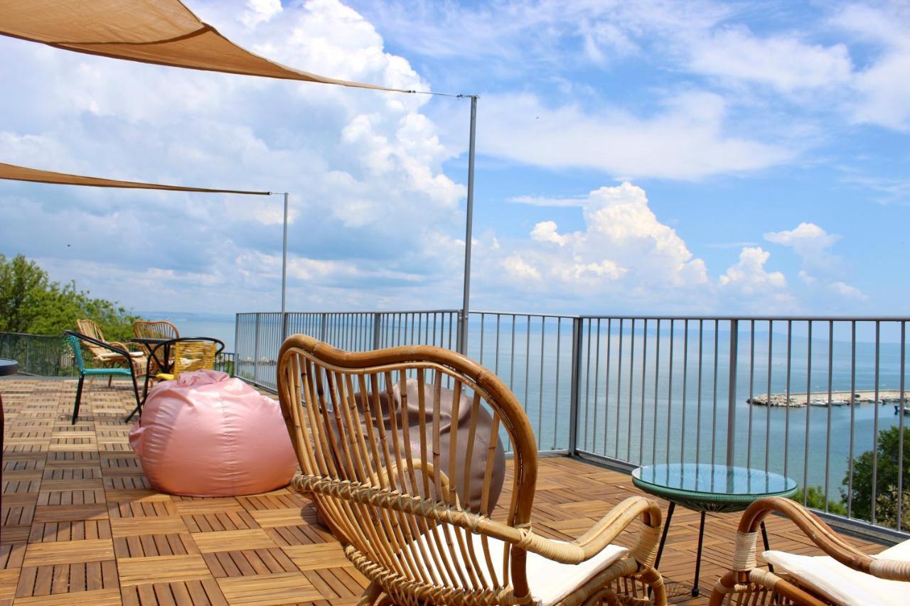 Sunset Art Beach Front Hotel Chernomorets Exterior photo